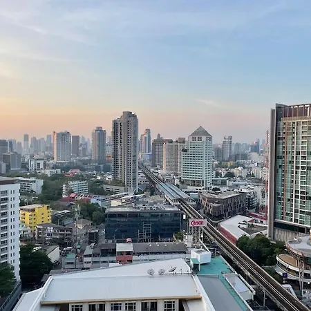 Sunset Condo L Pharkanong Bts