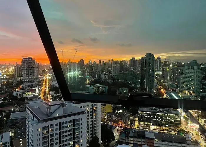 Sunset L Pharkanong Bts Bangkok